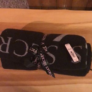 Victoria’s Secret blanket, never used!